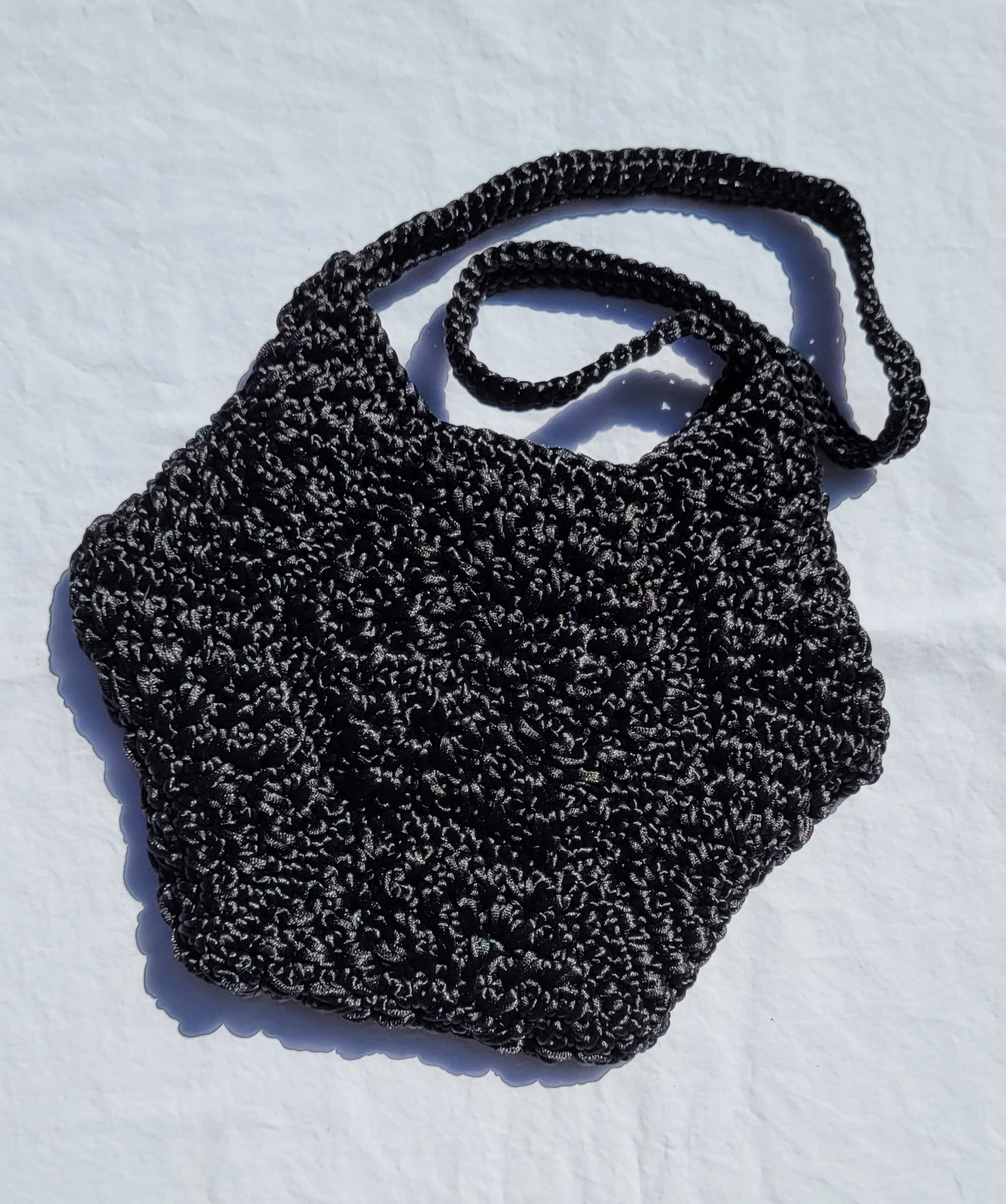 The Rising Tides Handbag (Medium) Black