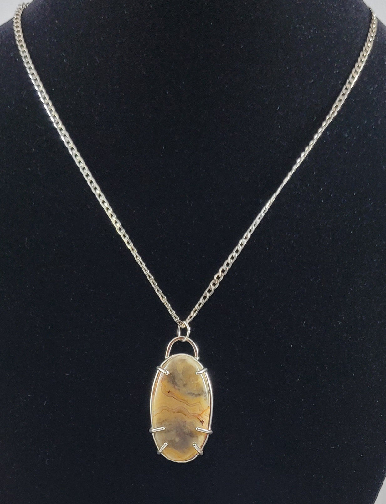 Yellow Lace Agate Necklace