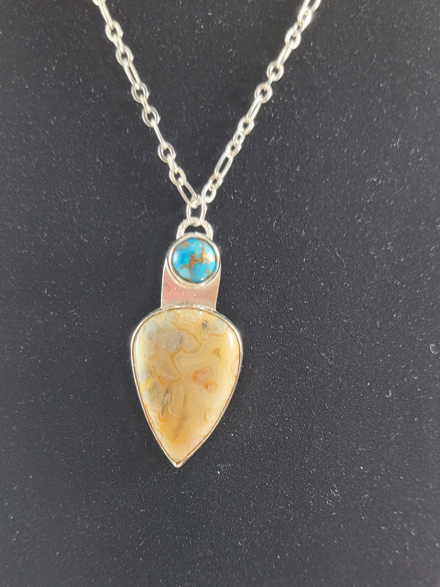 Yellow Lace Agate with Mohave Copper turquoise stone Necklace