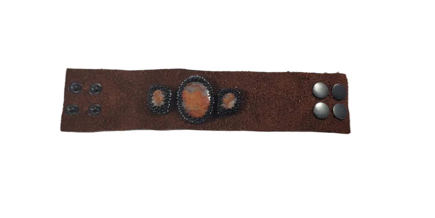 Moss and Crazy Lace Agate leather cuff (ajustable 7 to 7.25 in)