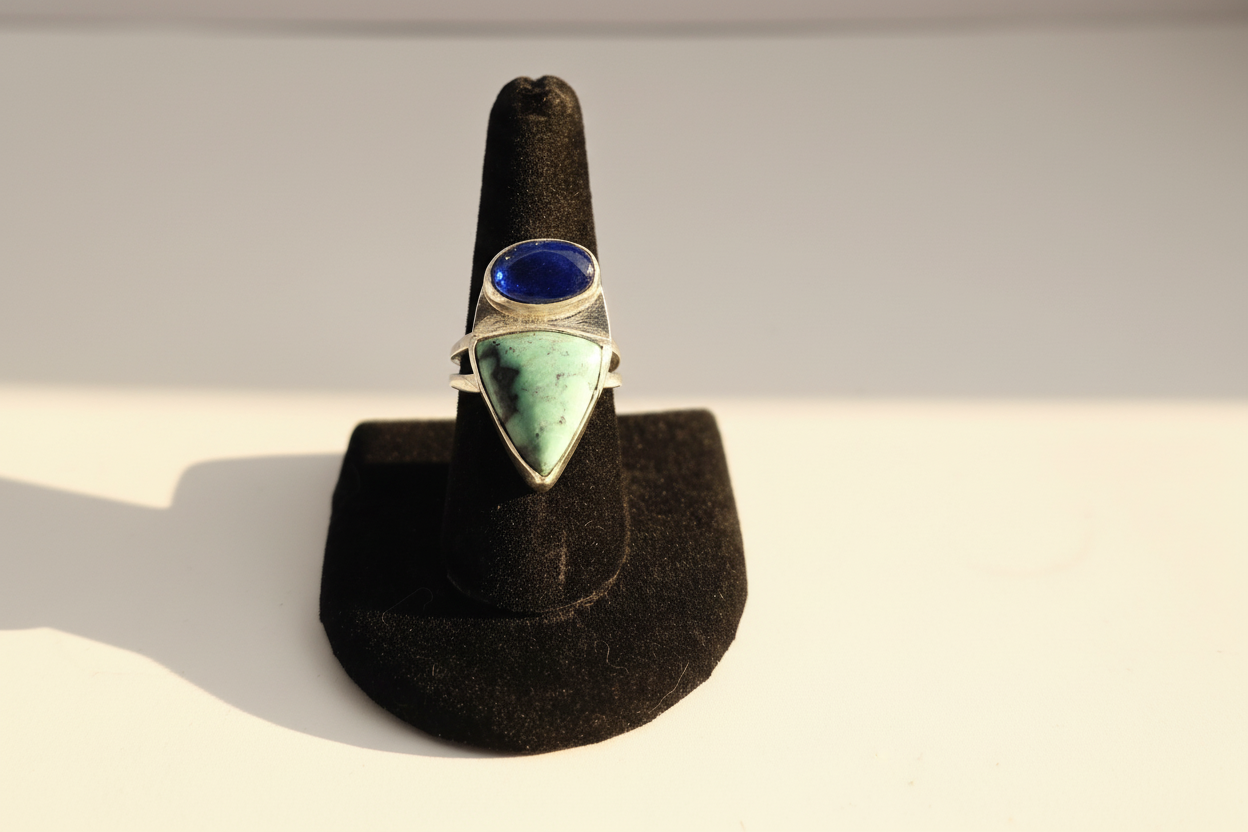 New Lander Chalcosiderite Stone with Lapis accent ring (Size 8.75)