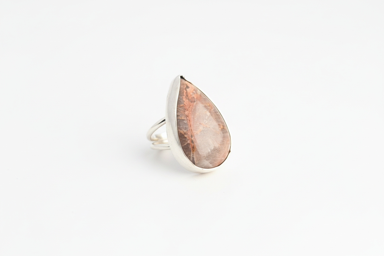Teardrop Quartz Ring (Size 5.5)